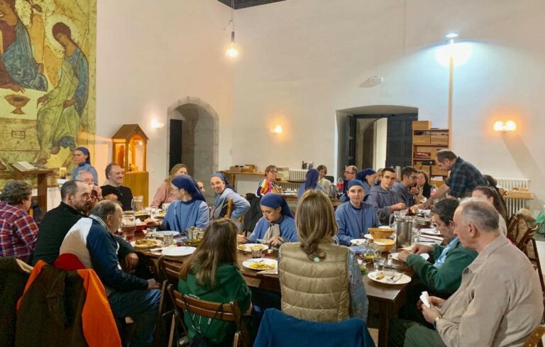 MesaAbierta5 768x489